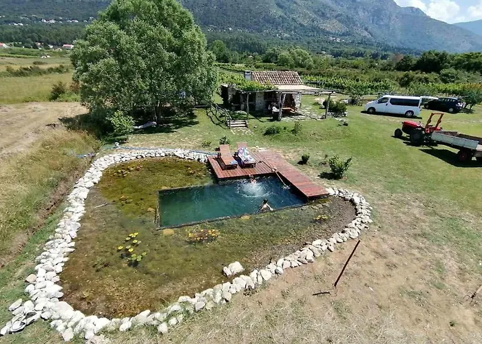 Vineyard Eco Near Dubrovnik Lodge *